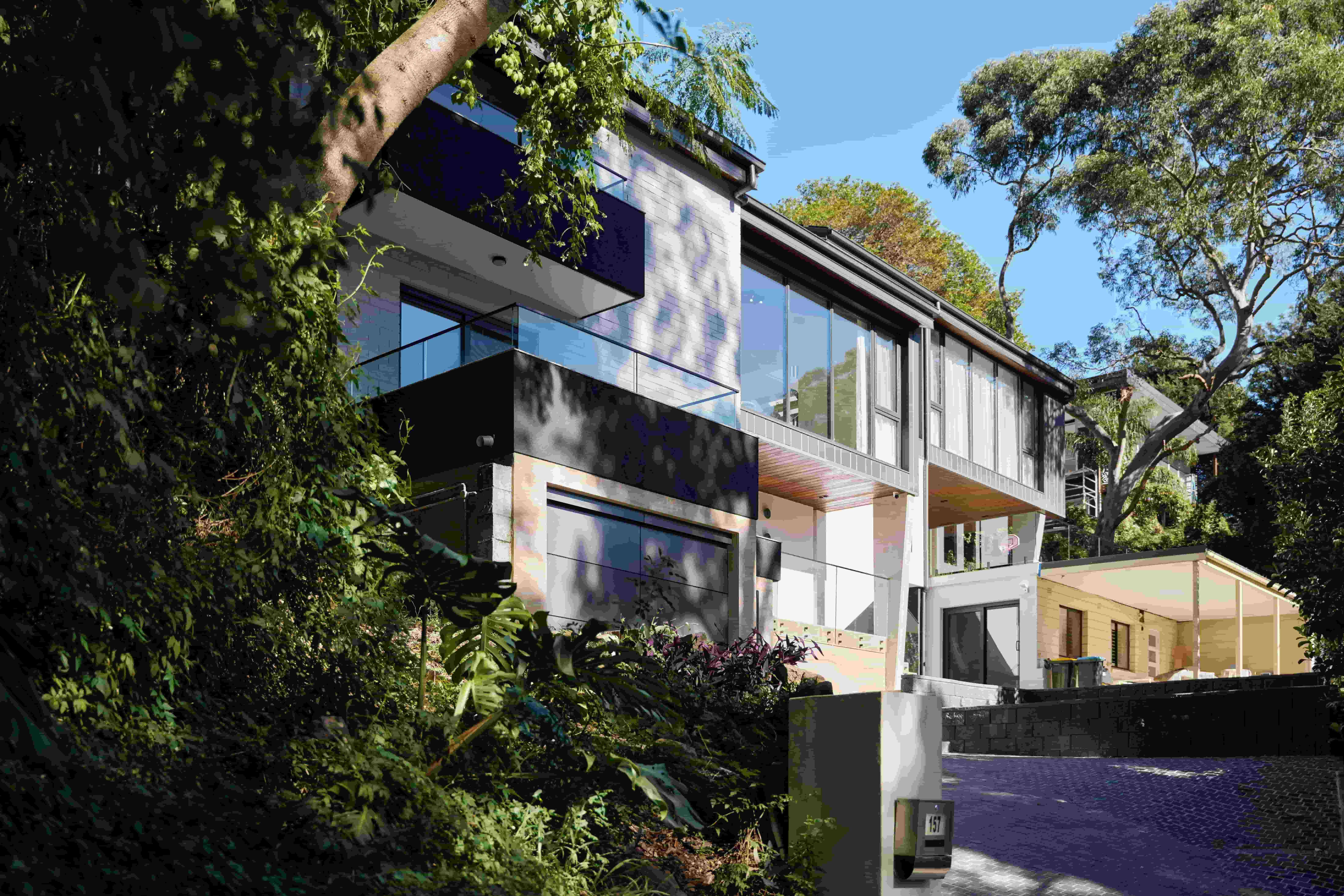 Sky Domain Residence